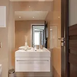 Dinbnb L 600 M To Bryggen L 3-story House L New In 2023 Feriehus Bergen