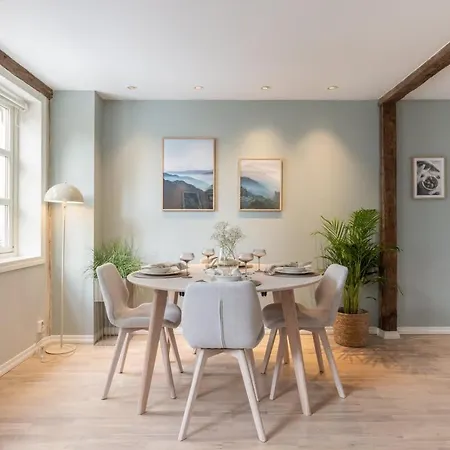 Dinbnb L 600 M To Bryggen L 3-story House L New In 2023 بيت للعطل