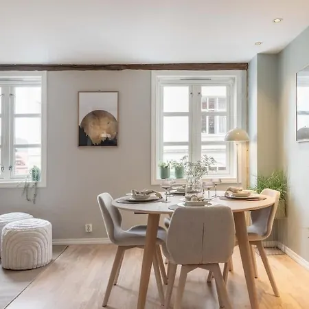 بيت للعطل Dinbnb L 600 M To Bryggen L 3-story House L New In 2023 برغن
