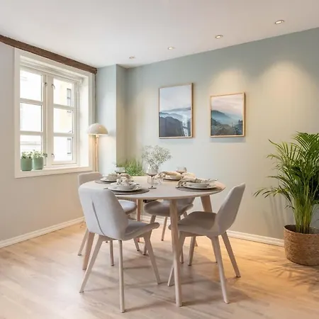 Feriehus Dinbnb L 600 M To Bryggen L 3-story House L New In 2023